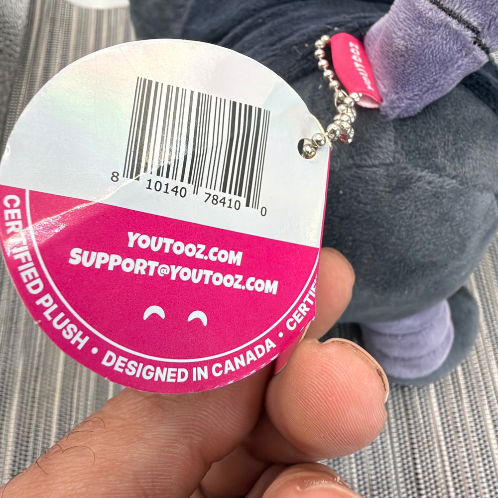 Youtooz Elasticdroid V2 Plush 9in Grey Limited Edition Streamer Kastro Nara Toy - Picture 9 of 10